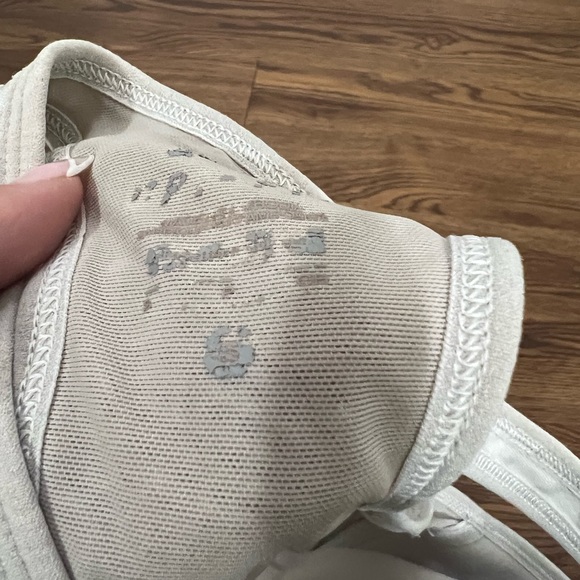 Nike White Sports Bra Size Small - Picture 6 of 6